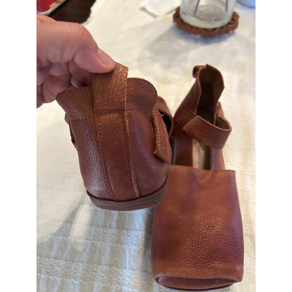 Dwarves Shoes Brown Soft Leather Square Toe Sandals Size 39EU 9 US - Picture 4 of 9